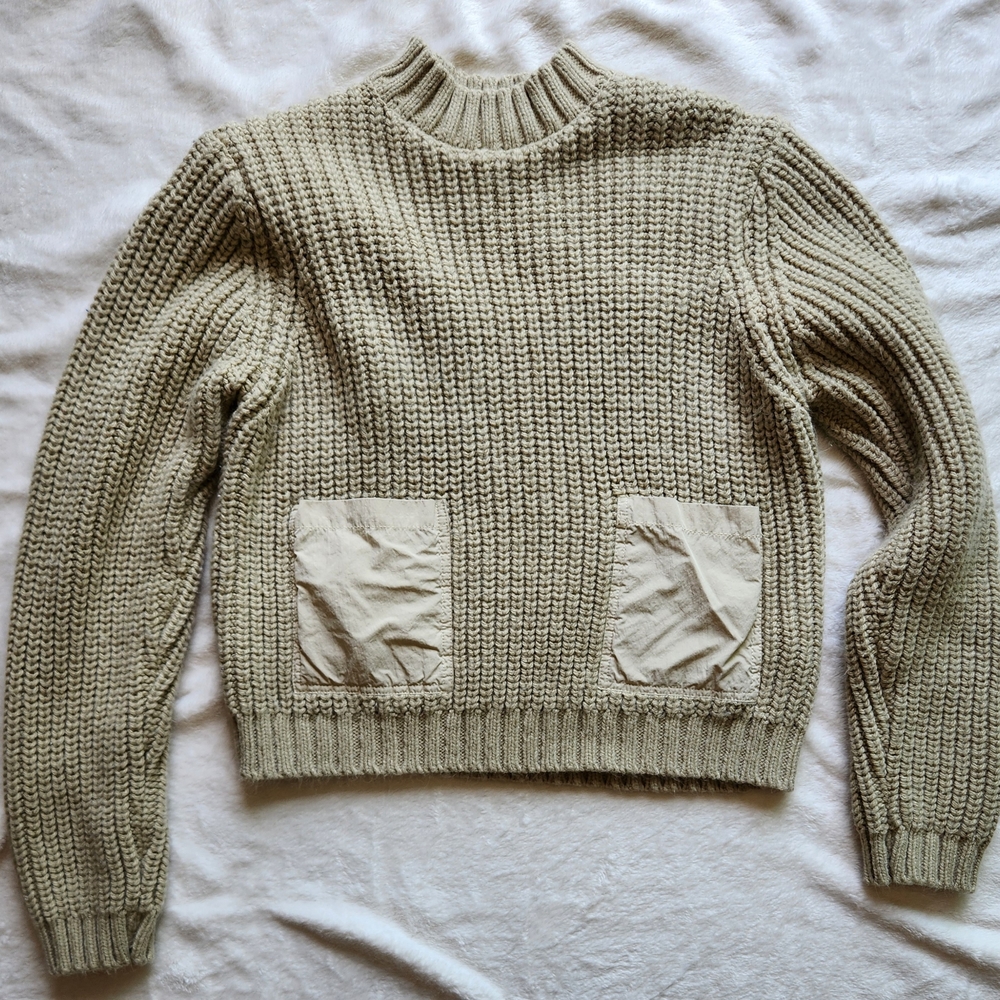 Zara Khaki Sweater with Ribbed Detailing And Matching Pockets